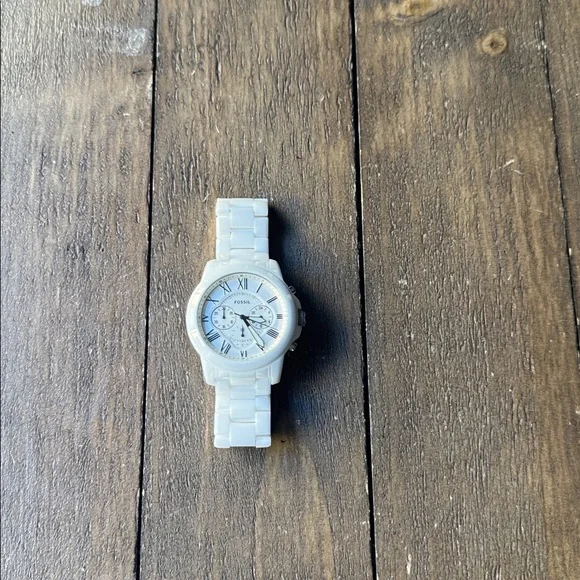 Fossil White Ceramic Chronograph Women's Watch - Picture 2 of 6